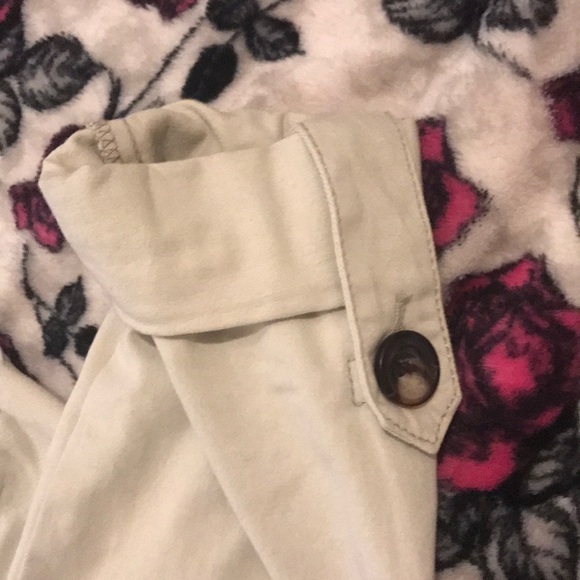 Tan cargo style jacket - Picture 7 of 7